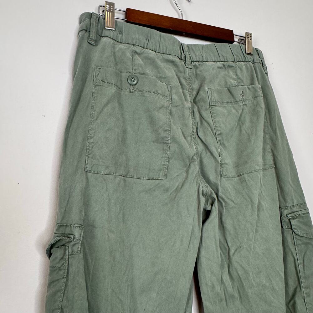American Eagle Cargo Pants Green Utility Straight Leg Women 6 NWOT - Picture 5 of 8